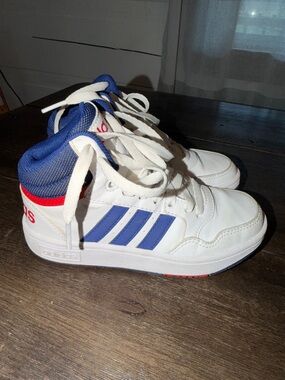 Kid's Adidas Hoops Mid 3.0 K Cloud Wht/Victory Blue/Scarlet GZ9647 Size 13